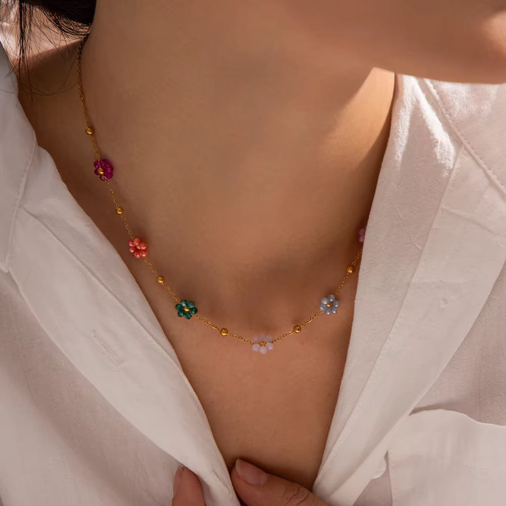 Daisy Necklace
