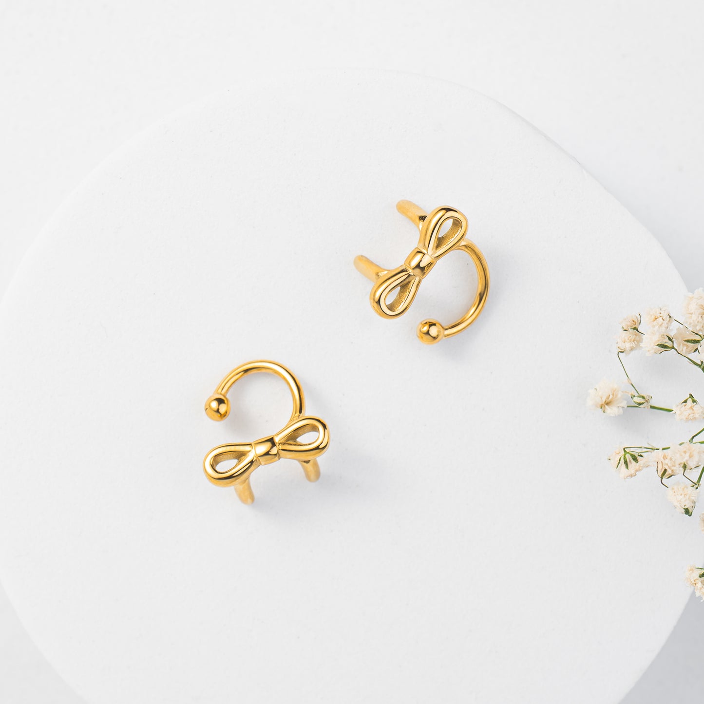 Bow Earcuffs
