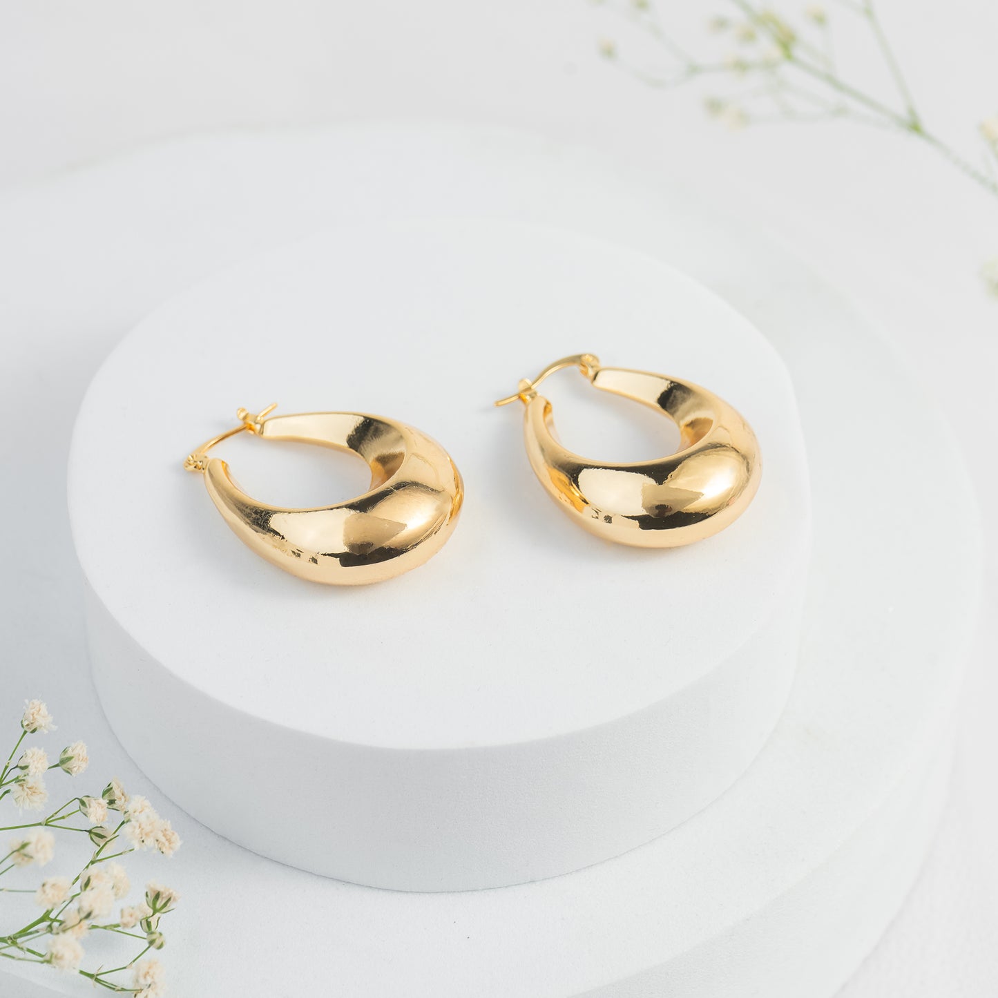 Juliet Hoops