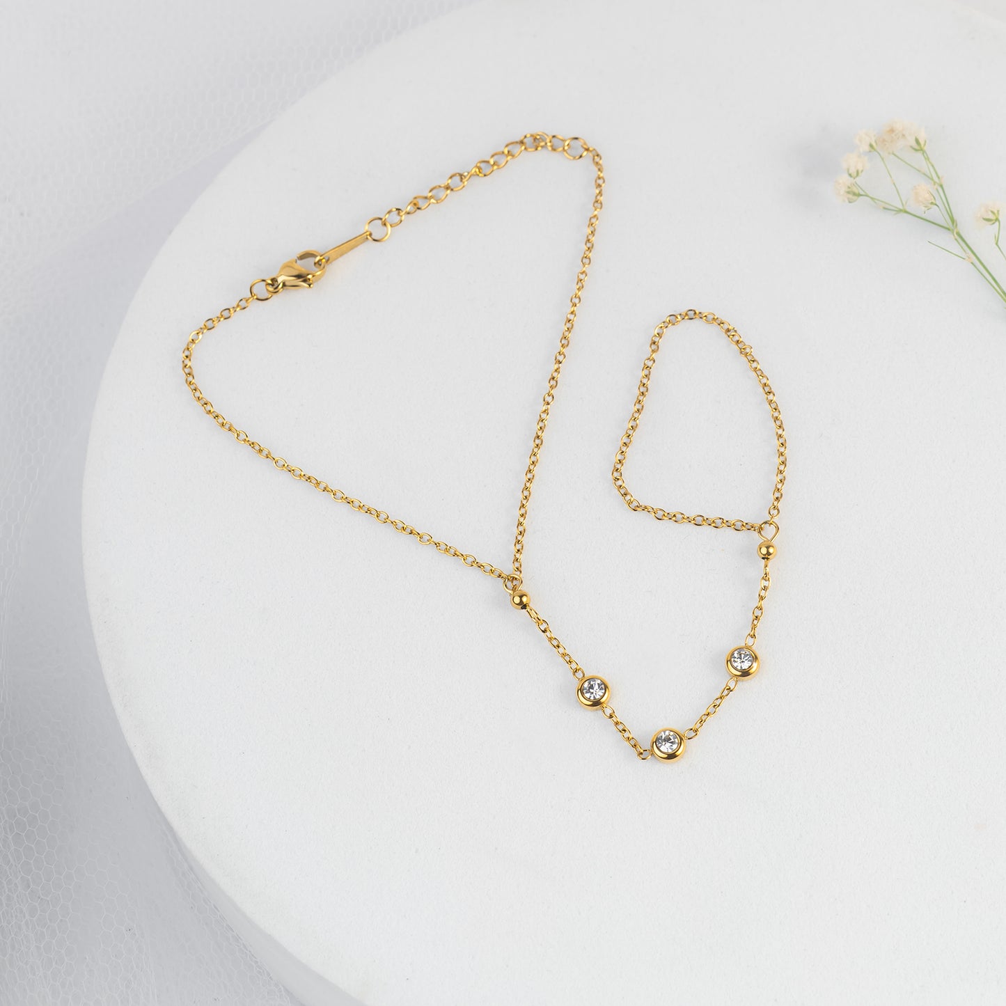 Stacy Studded Hand Chain