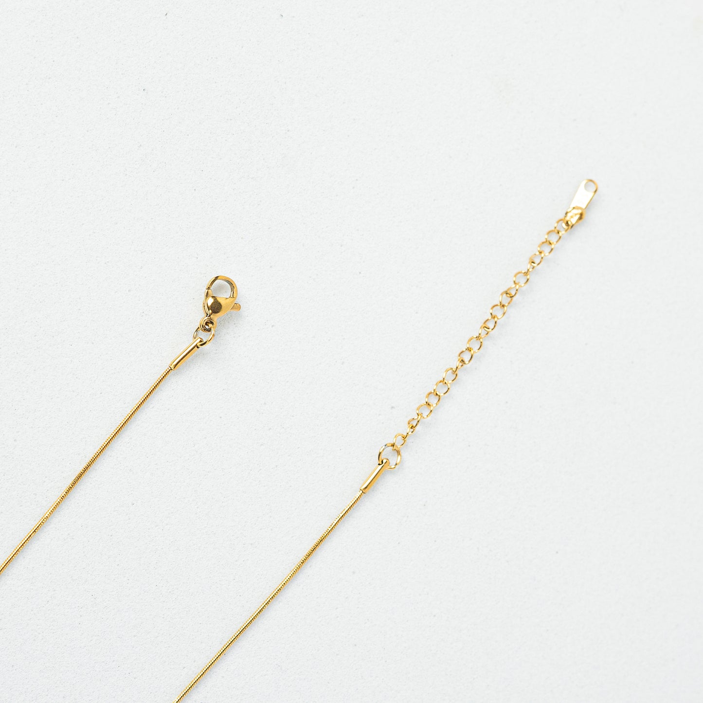 Thea Heart Necklace