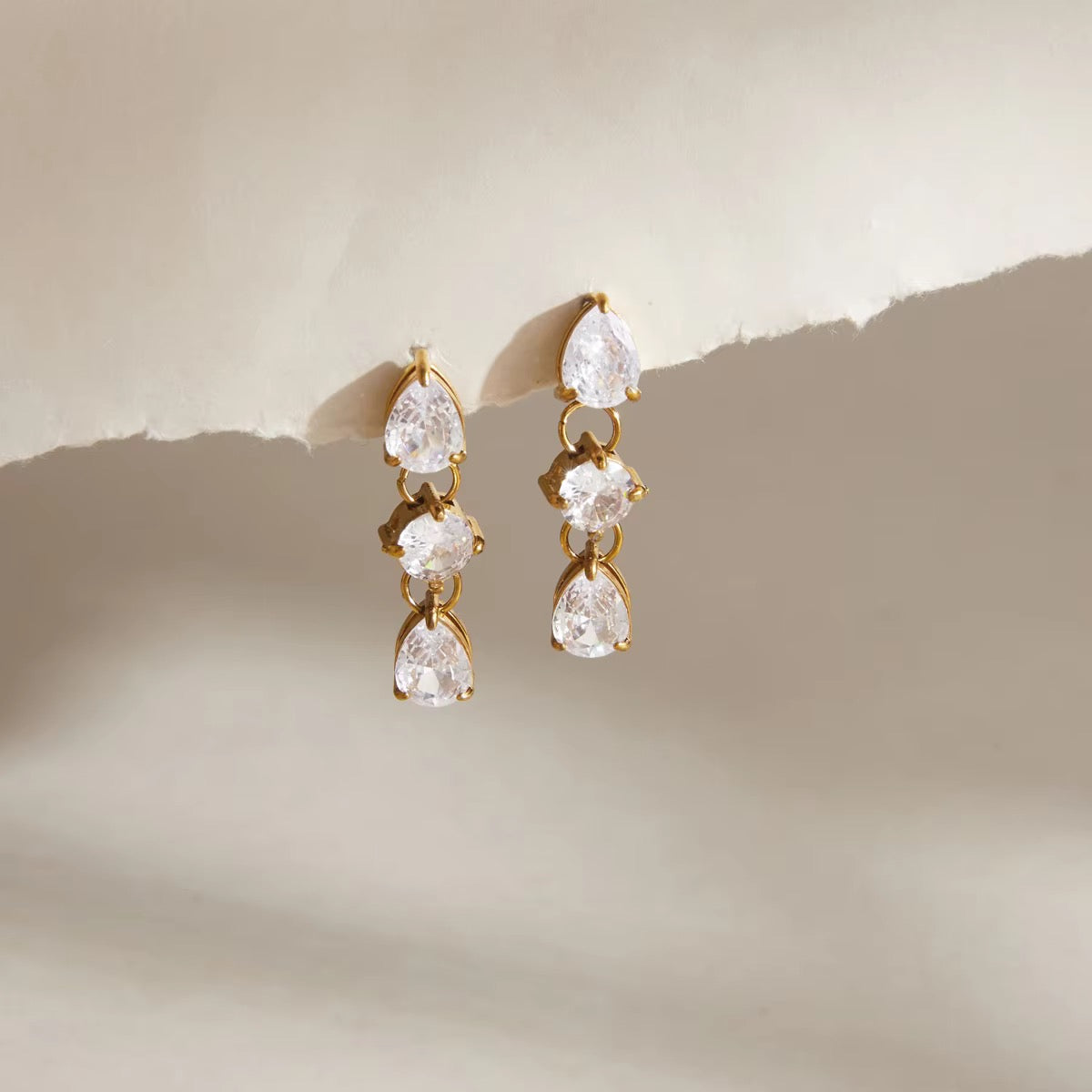 Vera Earrings