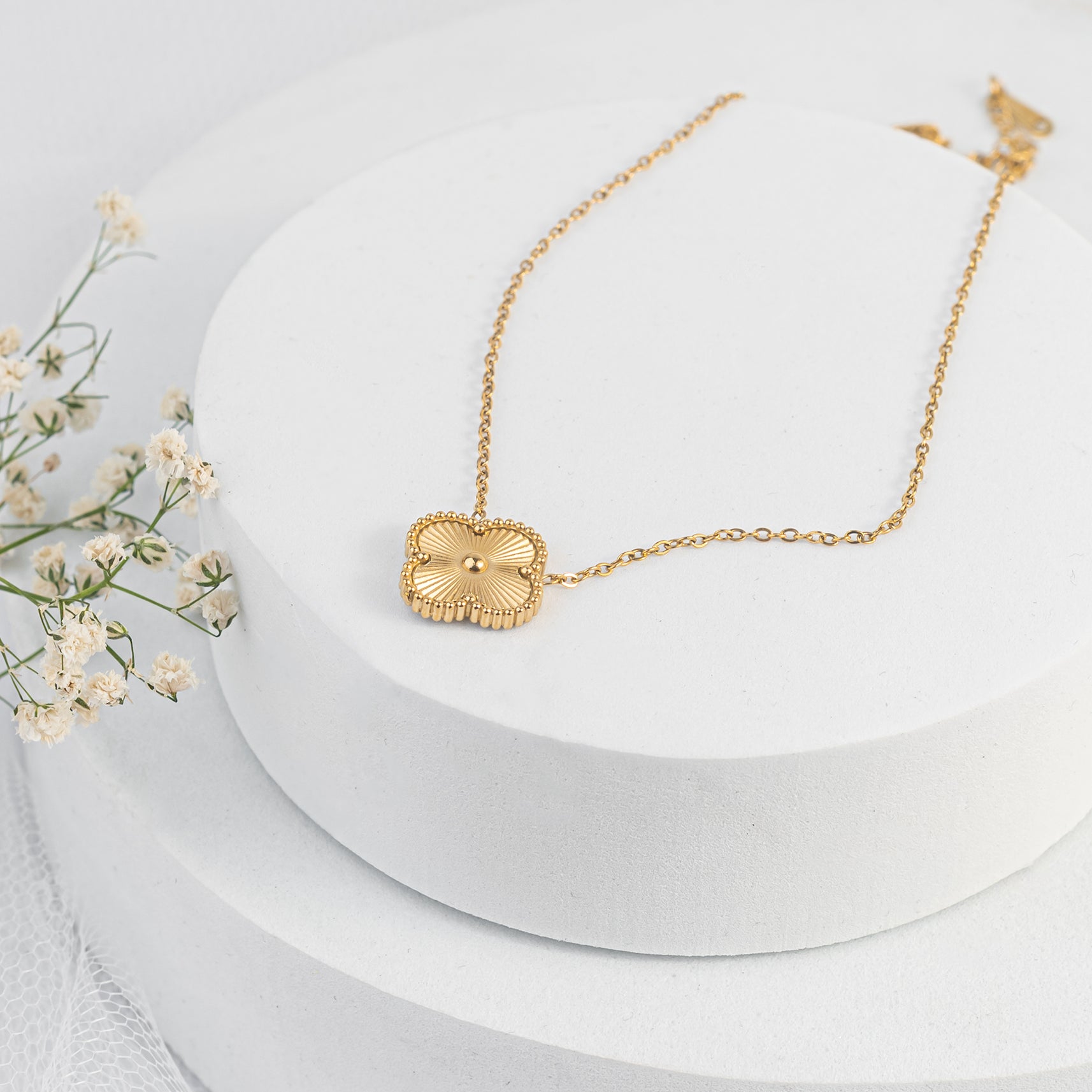 Clover Necklace