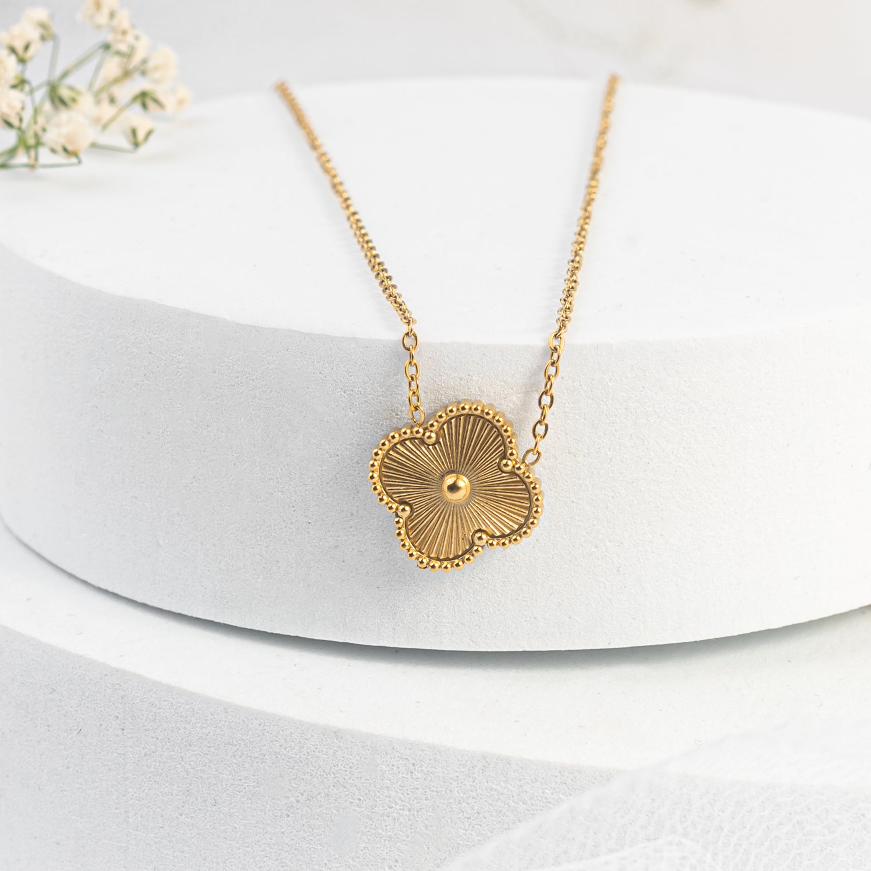 Clover Necklace