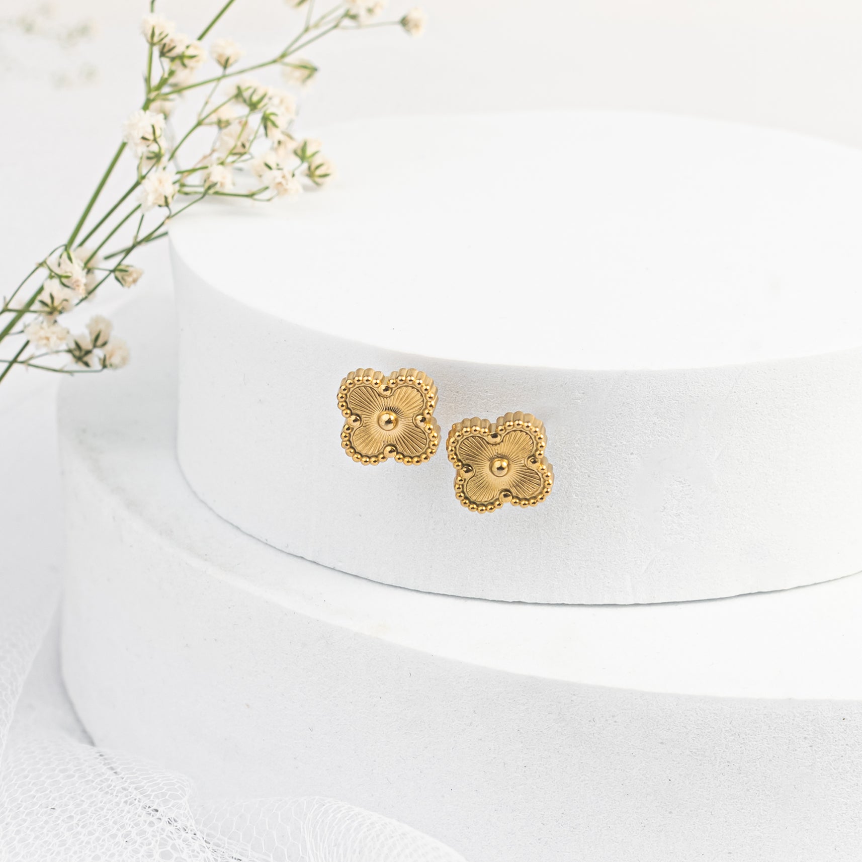 Clover Studs