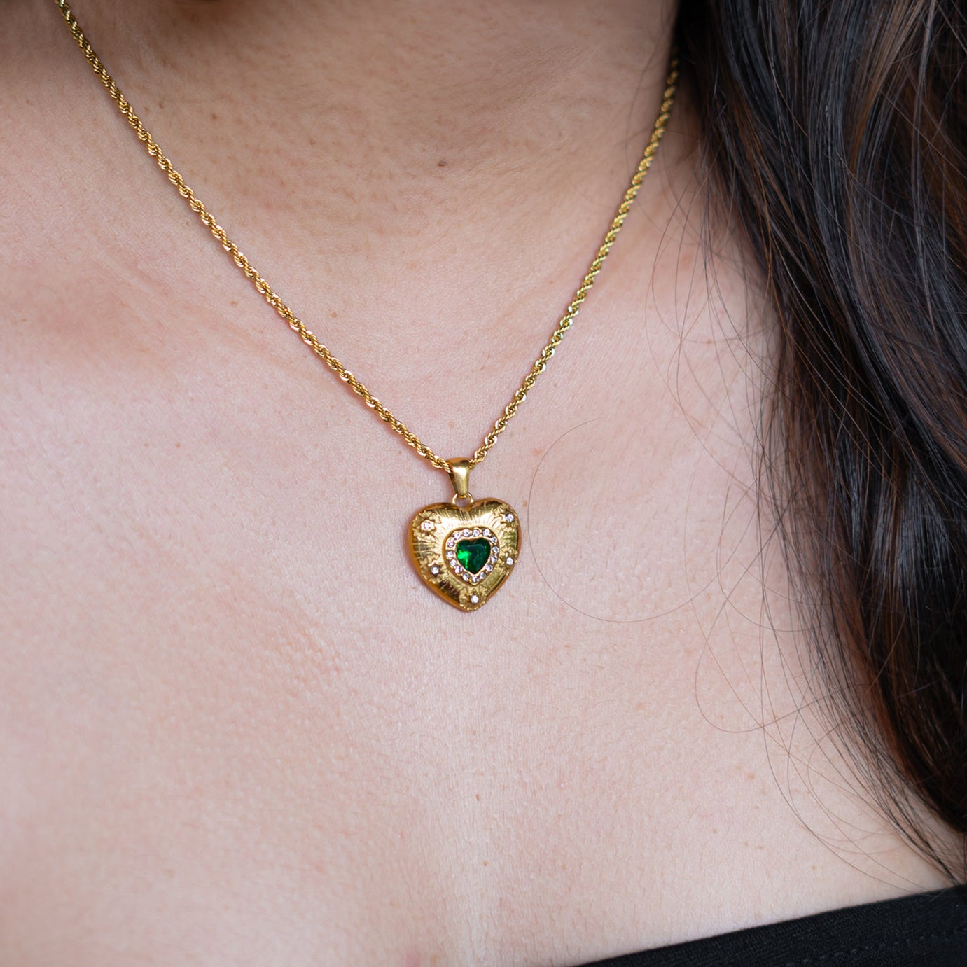 Emerald Vintage Necklace