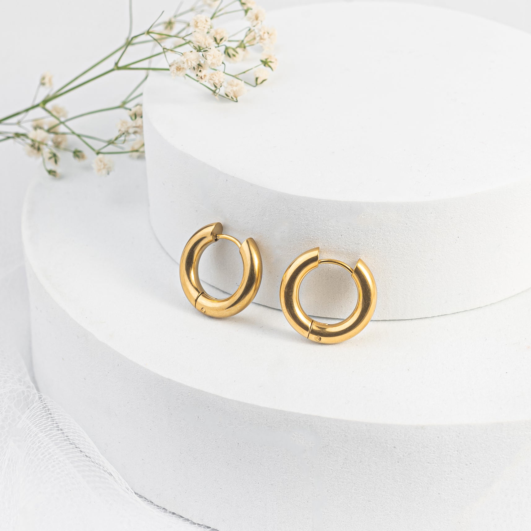 Fiona Hoops