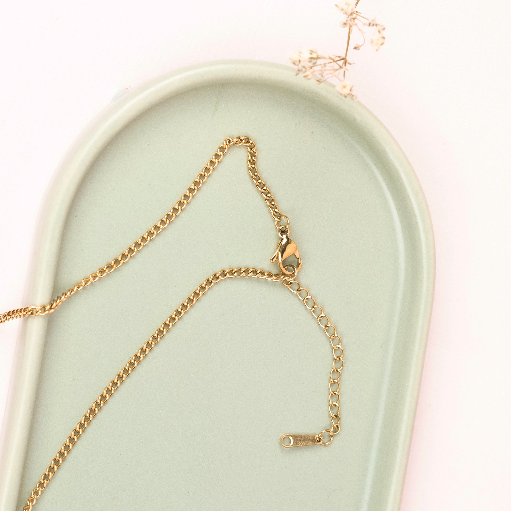 Hanging Pearl Necklace