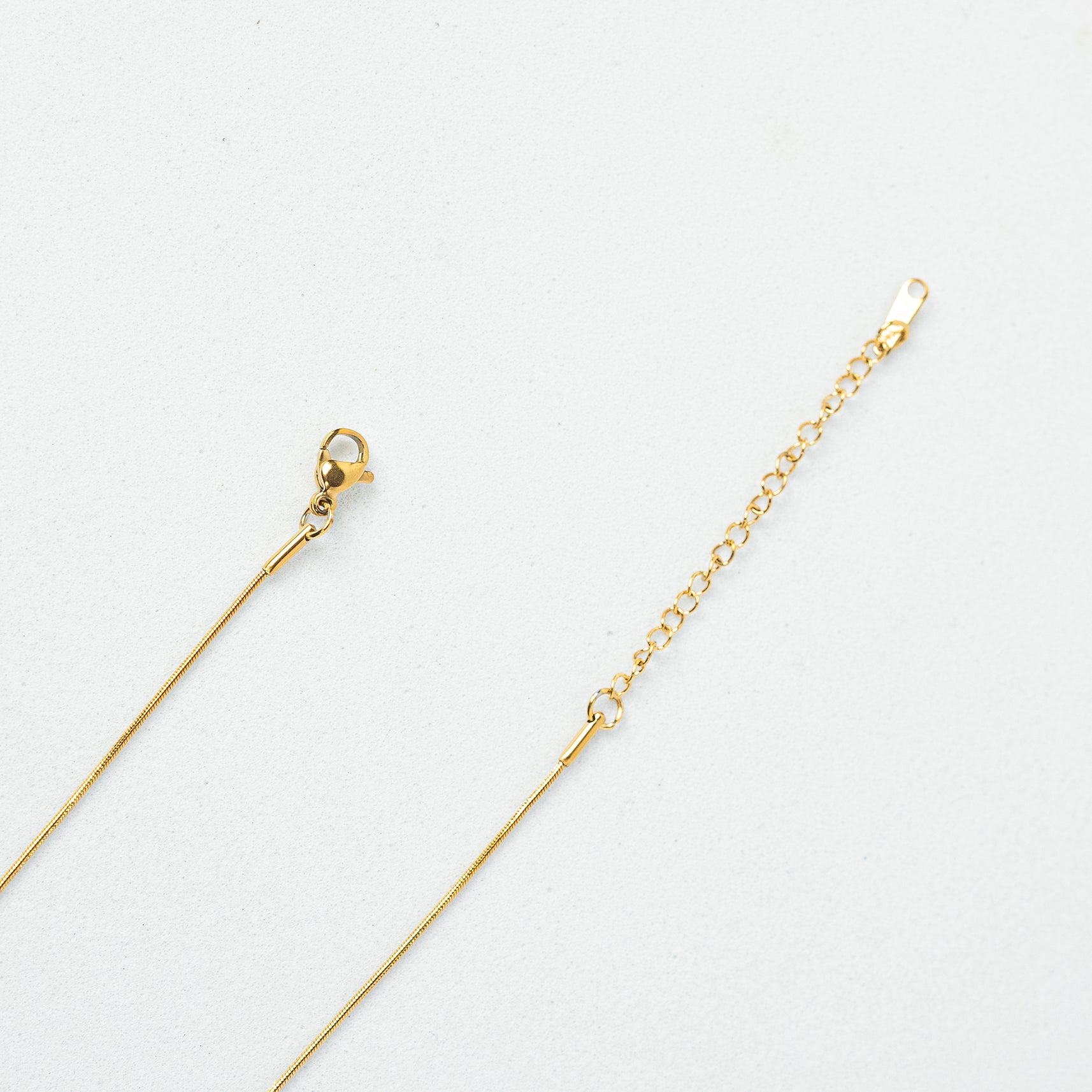 Thea Heart Necklace