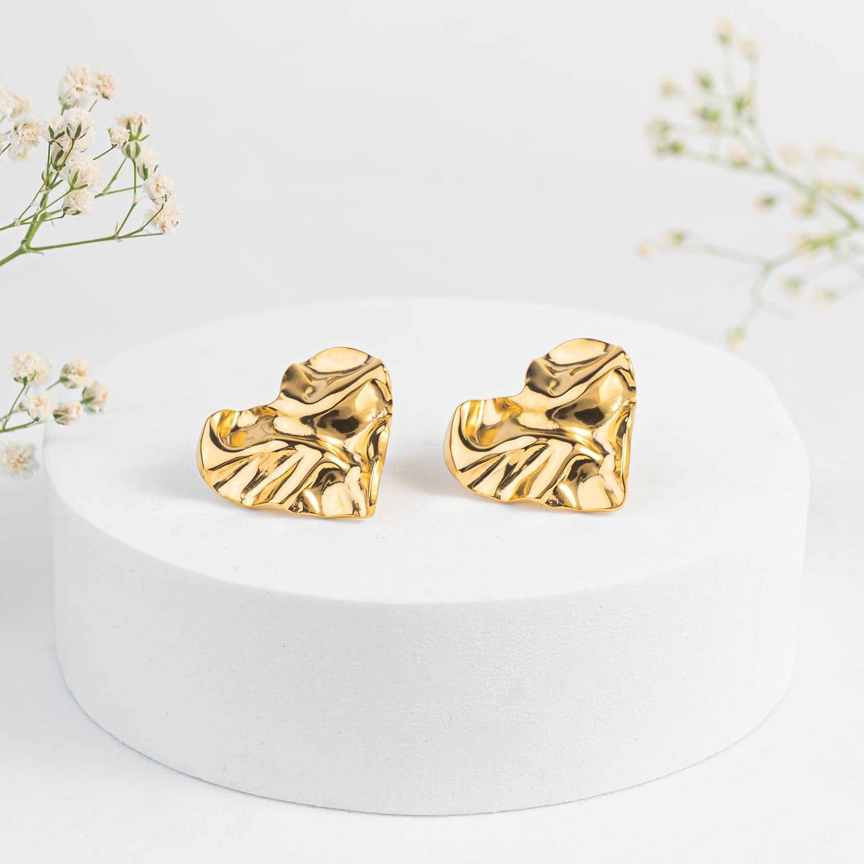 Twisted Heart Studs